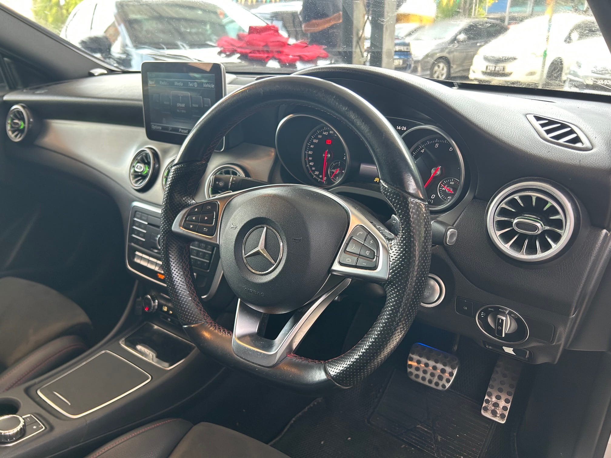 2016 MERCEDES BENZ CLA250 2.0 FACELIFT NUMBER 21 - Image 13